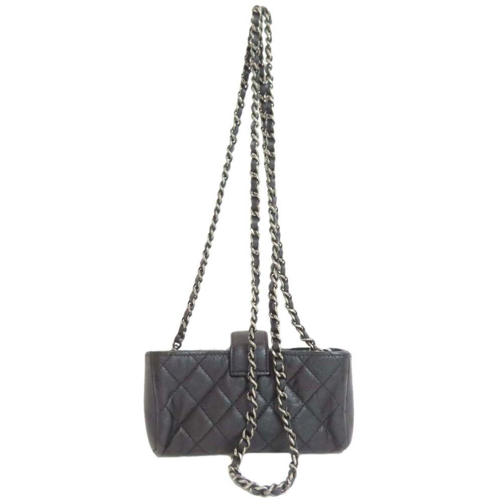 CHANEL Black Lambskin Leather Shoulder Bag - Picture 2 of 16